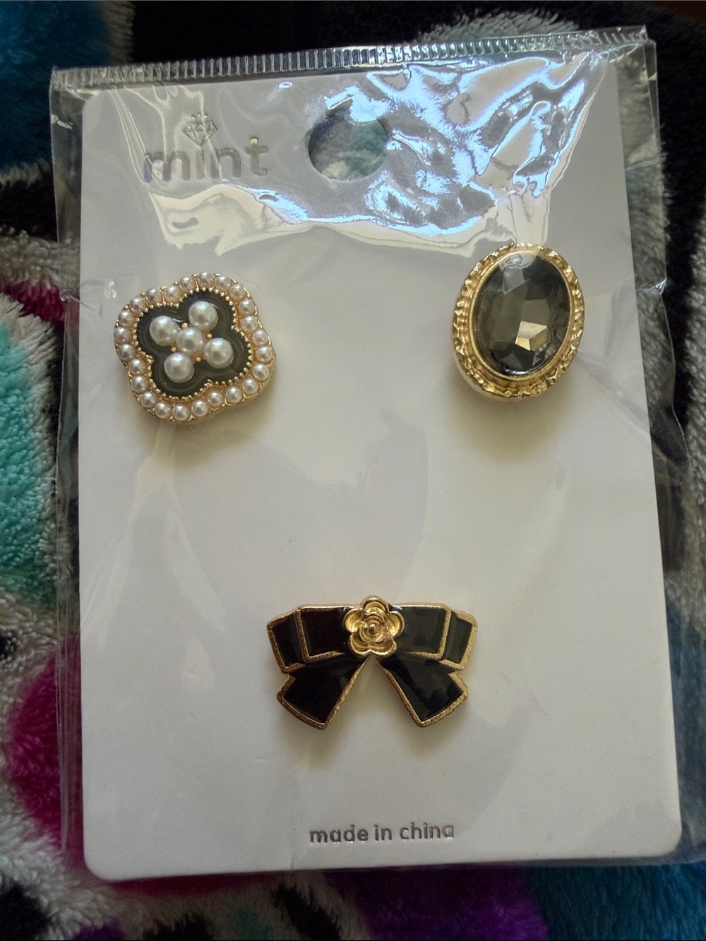 3pc Black and Gold Pins
